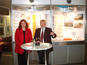 Monika Griefahn und Norbert Stein bei der Er�ffnung der Wanderausstellung des Deutschen Bundestages